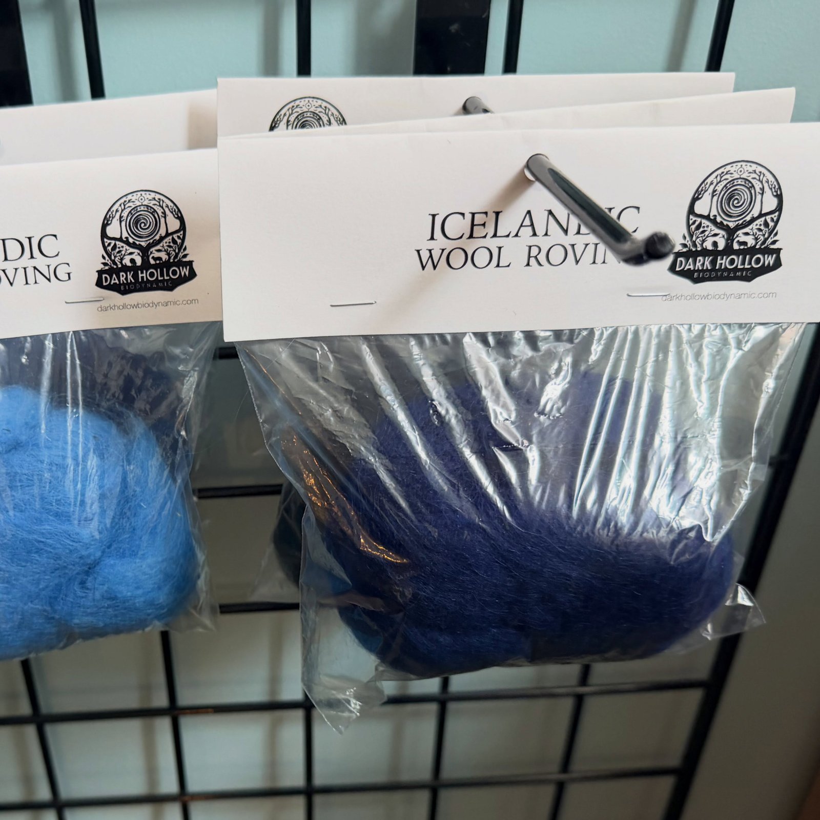 @rivertownknits has a few more color and a lot more white Icelandic roving!!